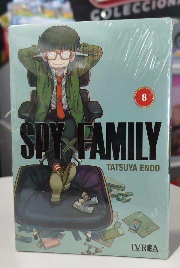 MAN306593  SPY x FAMILY VOL.08