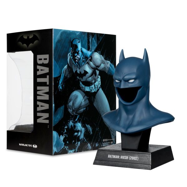 Fun179170	DC Direct Prop Replica Wave 2 Batman Hush 1:3 Scale Cowl - Imagen 4