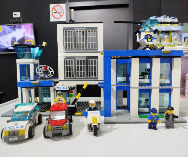 60047 Lego City Police Station (Sin manuales)