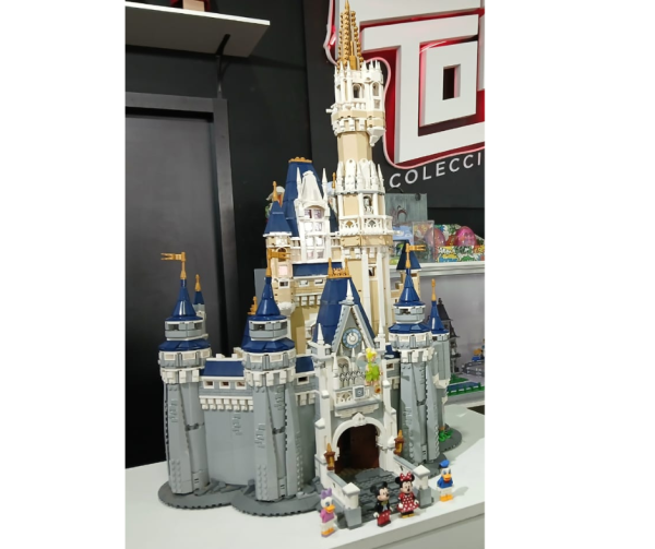 71040 Lego The Disney Castle - Imagen 2
