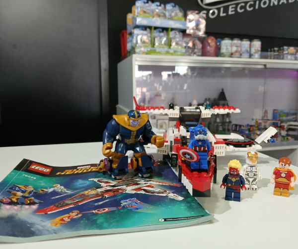 76049 LEGO Marvel Super Heroes Avenjet Space Mission - Imagen 3