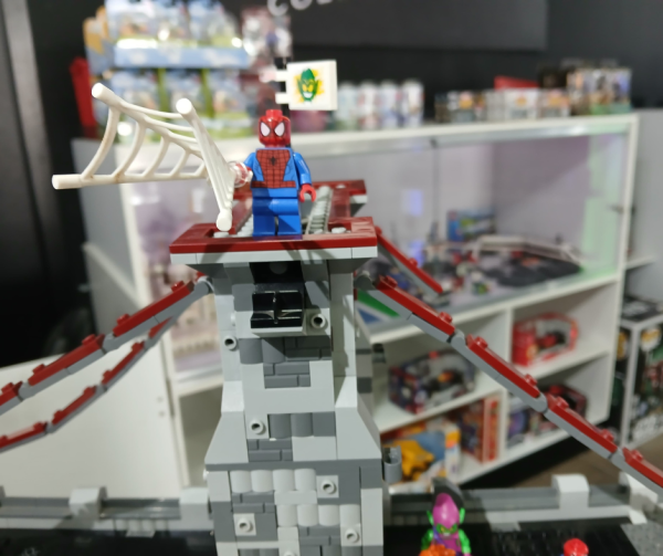 76057 LEGO SpiderMan: Web Warriors Ultimate Bridge - Imagen 4