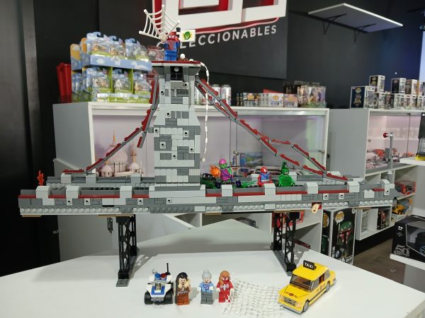 76057 LEGO Spider-Man: Web Warriors Ultimate Bridge