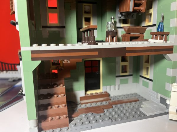LEGO Monster Fighters 10228 Haunted House - Imagen 9
