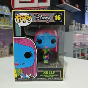 fun639637	Sally black light