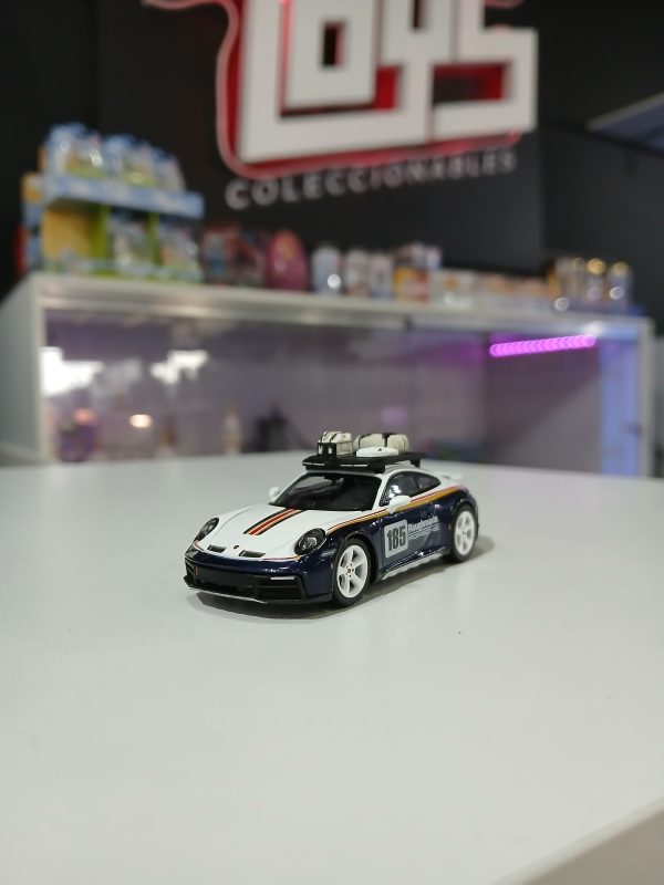 ABIERTO MJ214654	Mini GT 1:64 Porsche 911 Dakar Rally e Design Package abierto
