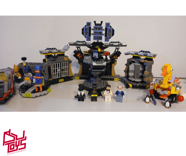70909 LEGO Batman Movie Batcave Break In