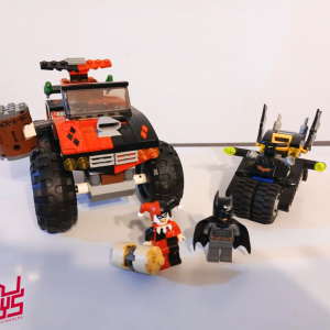 7886 The Batcycle Harley Quinn Hammer Truck