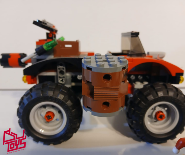 7886 The Batcycle Harley Quinn Hammer Truck - Imagen 4