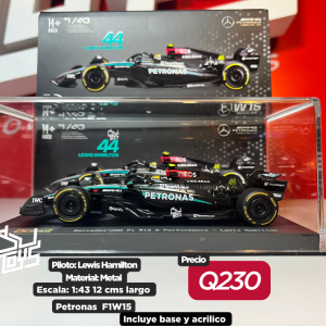 Bburago 1:43 AMG Petronas Formula 1 Team F1W15 #44 Lewis Hamilton in Acrylic Case with Seated Driver – Formula Racing
