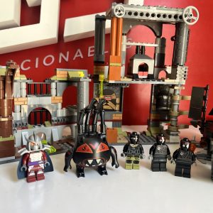 Lego TMNT Turtle Lair Attack	79103